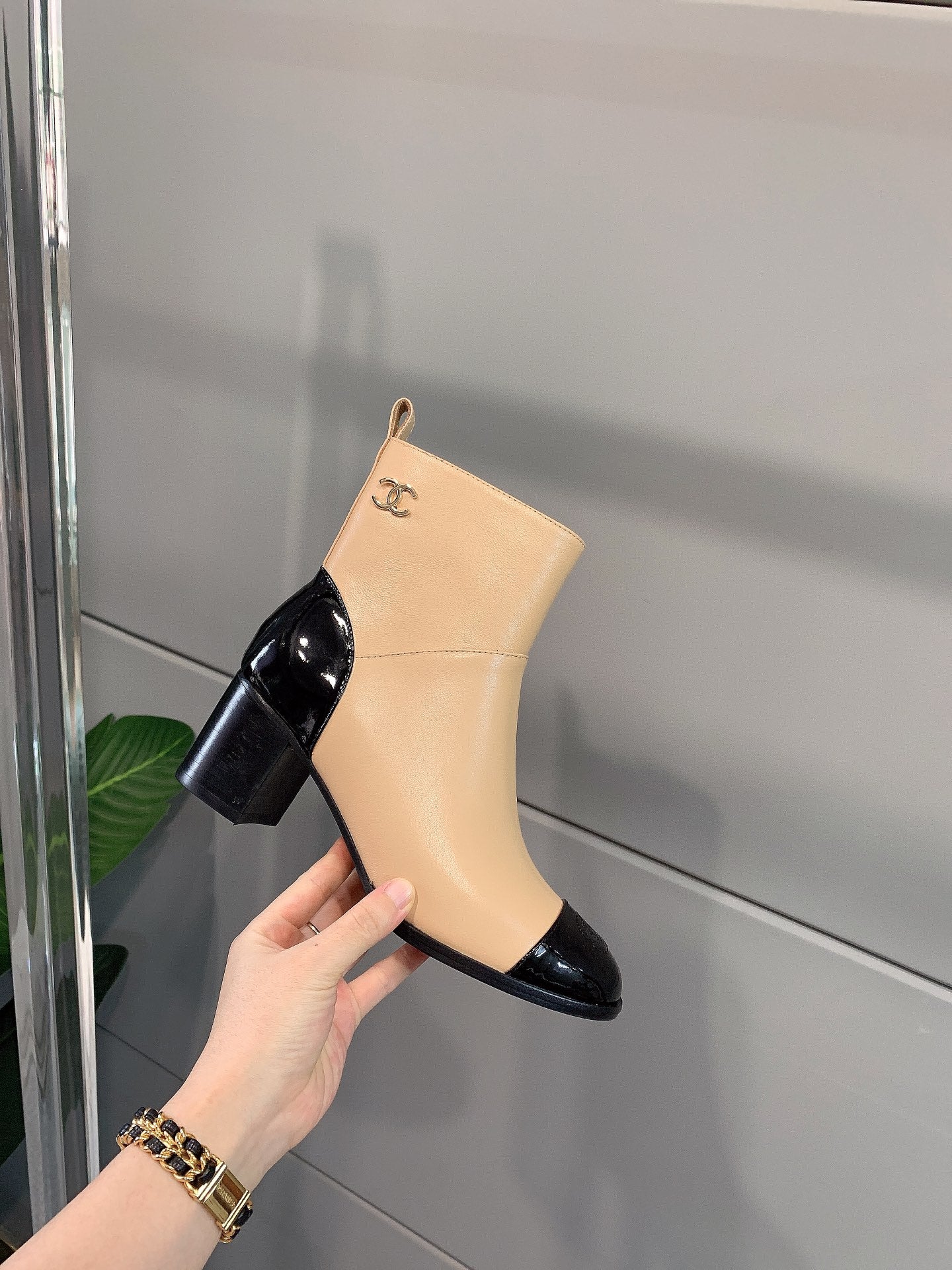 CC Block Heel Ankle Boots 60mm Black Beige Patent Leather Sheeepskin 464555