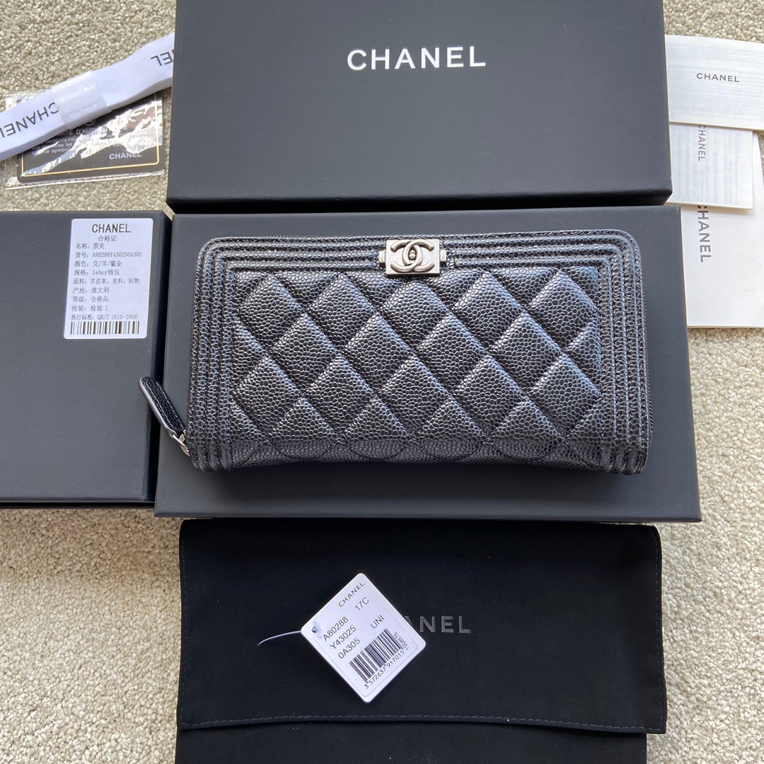 CC Sliver Buckle Boy Zipper Coin Wallet Black Caviar 229743