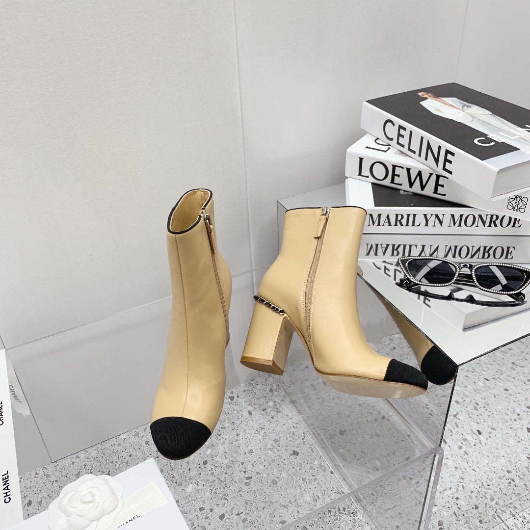 CC 26s Ankle Boots 8cm Beige Black Leather 162840