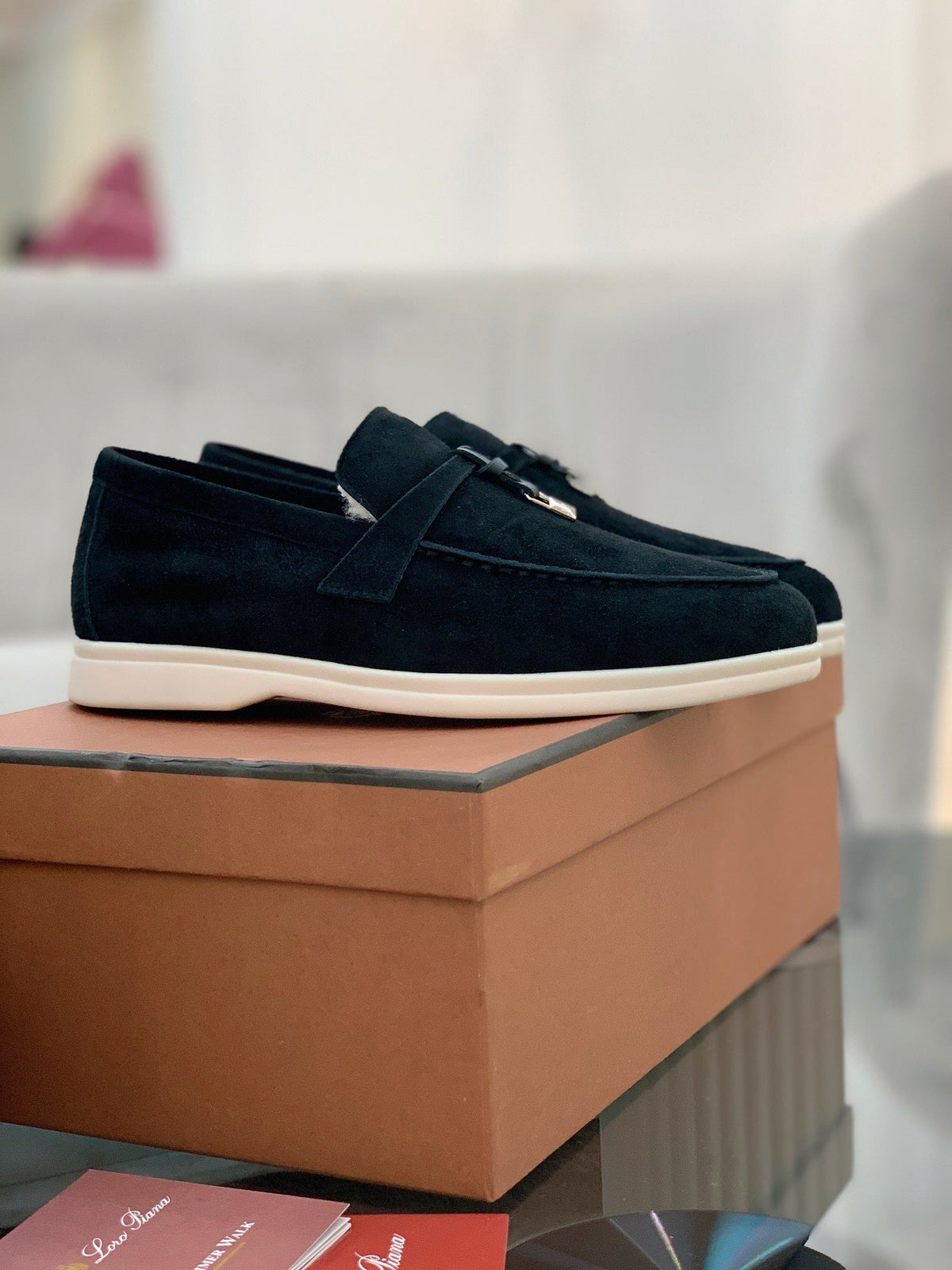 LP 26s Open Walk Loafers 2cm Black Suede GHW 110791