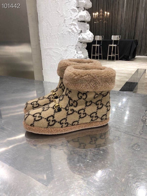 Gucci 2025 Monogram Boot Beige Black Wool 564784