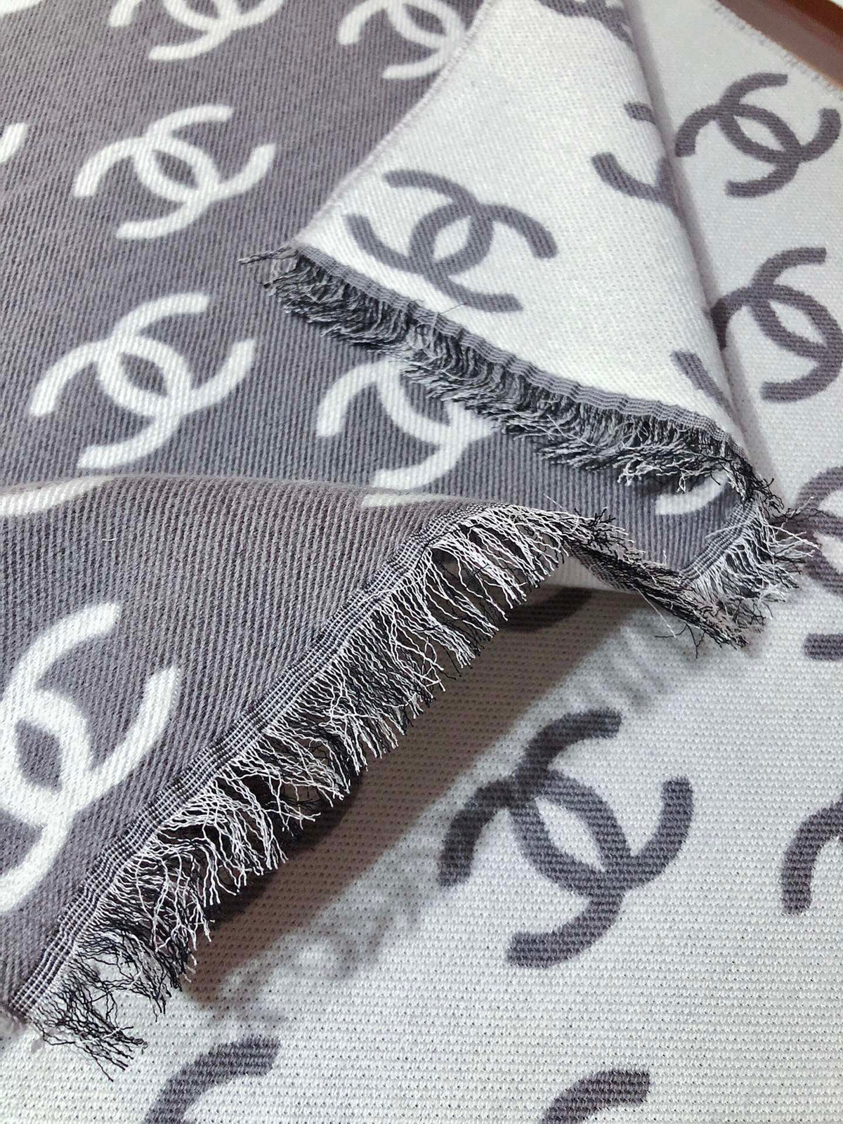 CC 26s Grey White CC Monogram Fringe Scarf 38x190cm 534741