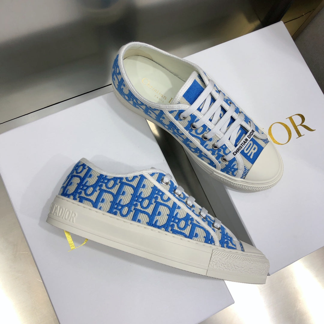 CD 26s Walk'n'Dior Sneaker Blue Oblique Embroidered Cotton 966651