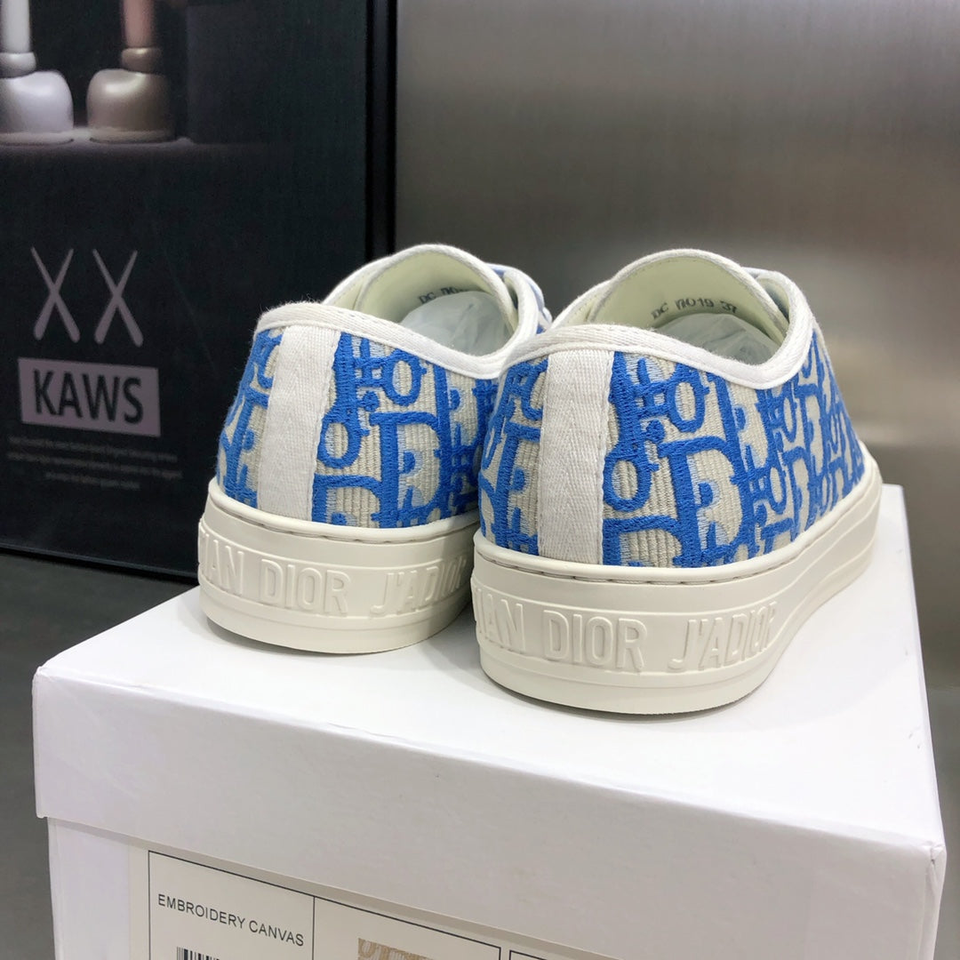 CD 26s Walk'n'Dior Sneaker Blue Oblique Embroidered Cotton 966651