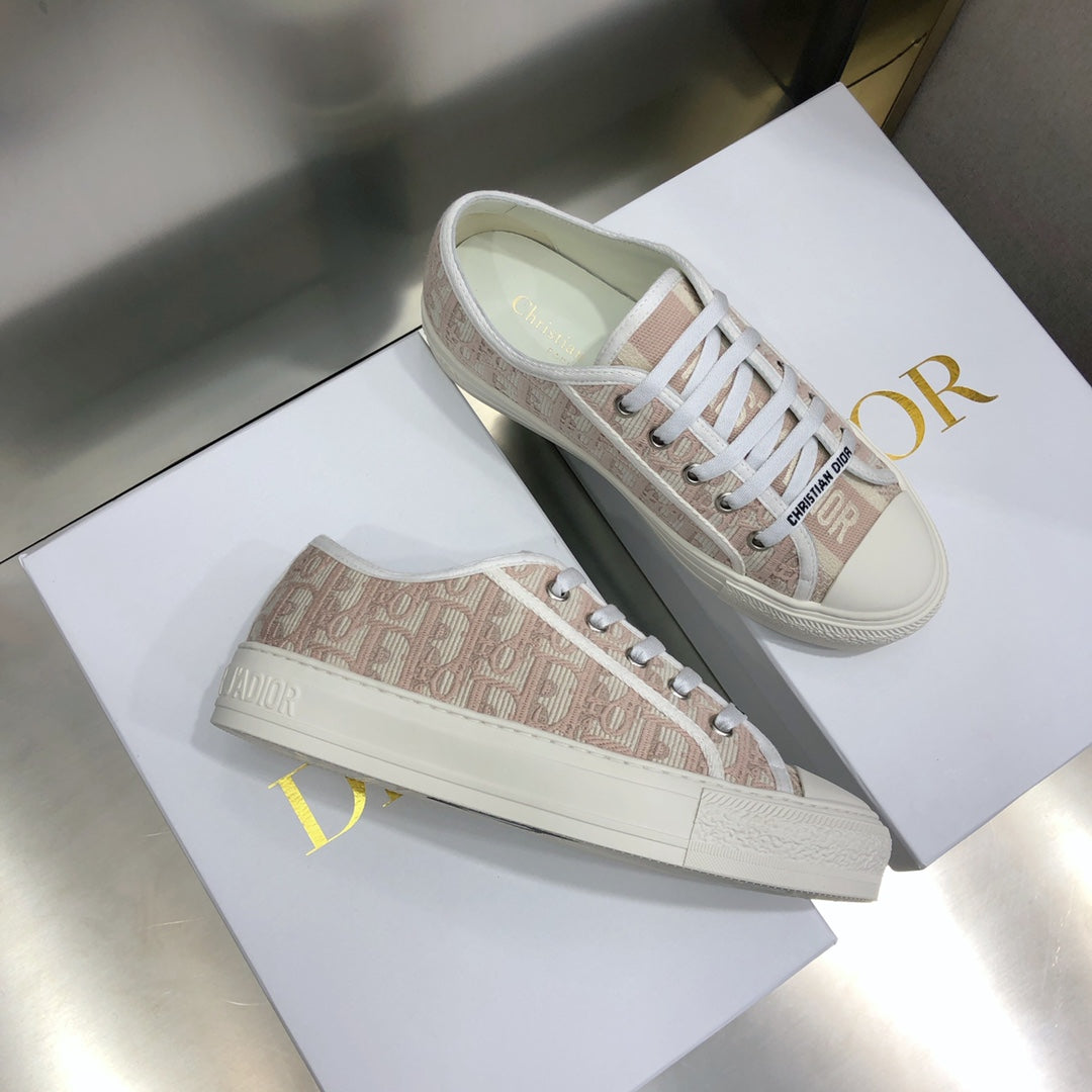 CD 26s Walk'n'Dior Sneaker Muted Pink Oblique Embroidered Cotton 966650