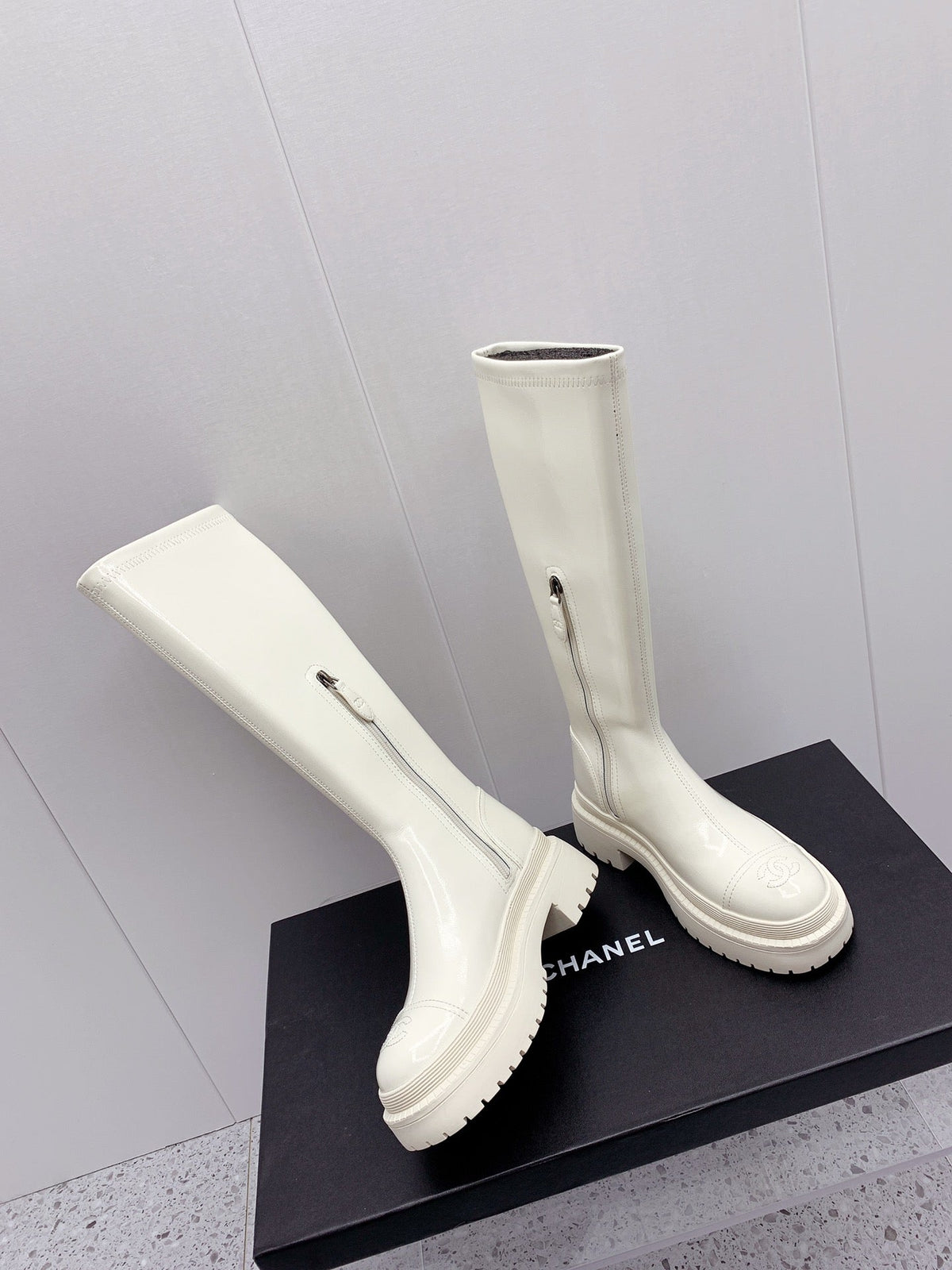 CC 2026 Logo Chunky Platform Knee-High Boots White Leather 161598