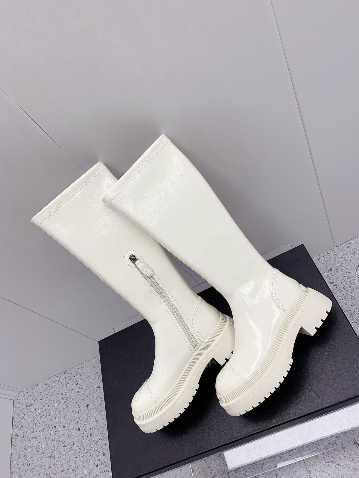 CC 2026 Logo Chunky Platform Knee-High Boots White Leather 161598