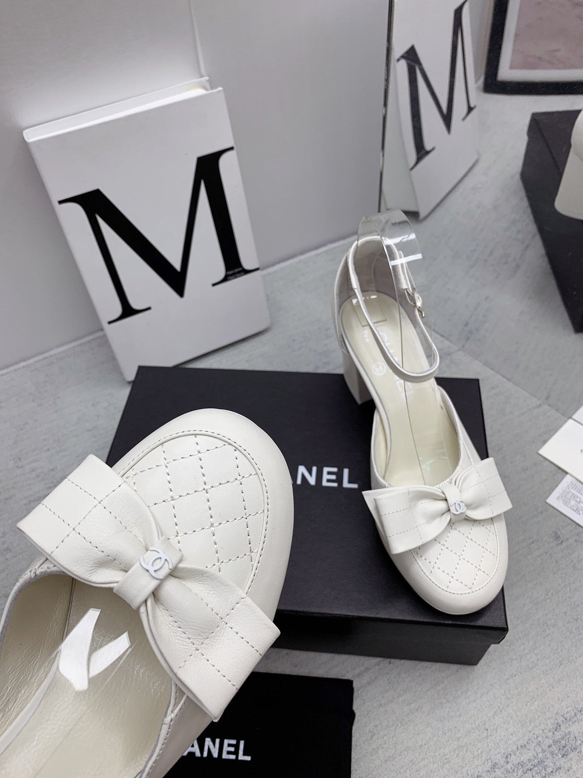 CC 26s Ankle Strap Heels 6cm White Leather 163416