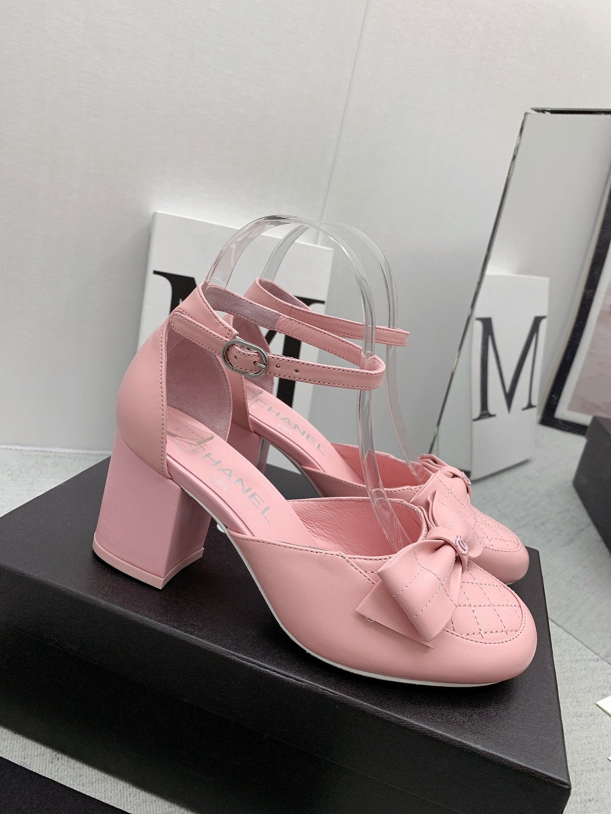 CC 26s Ankle Strap Heels 6cm Pink Leather 163415