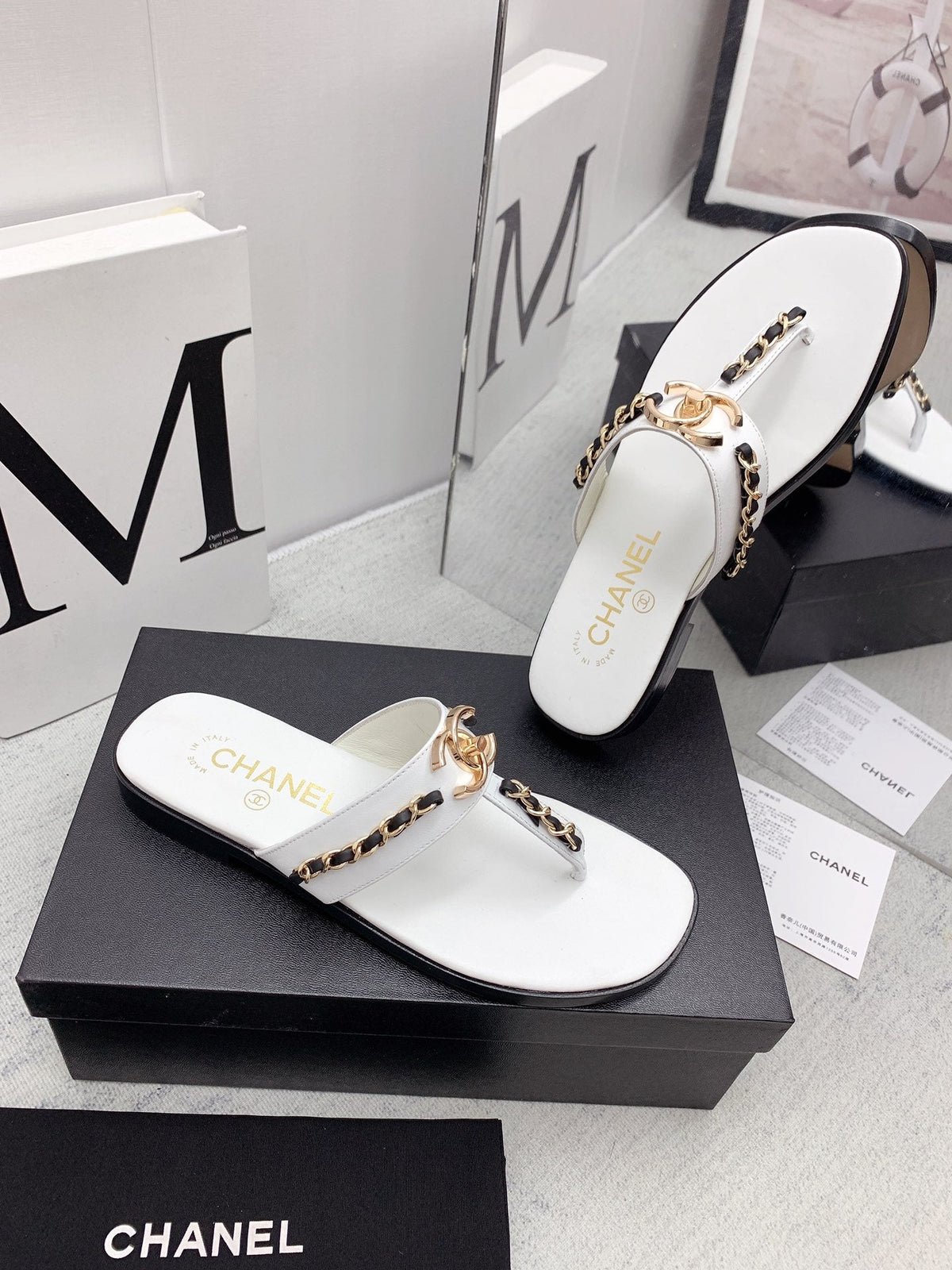 CC 26s Thong Sandals 2cm White Gold Leather 162950