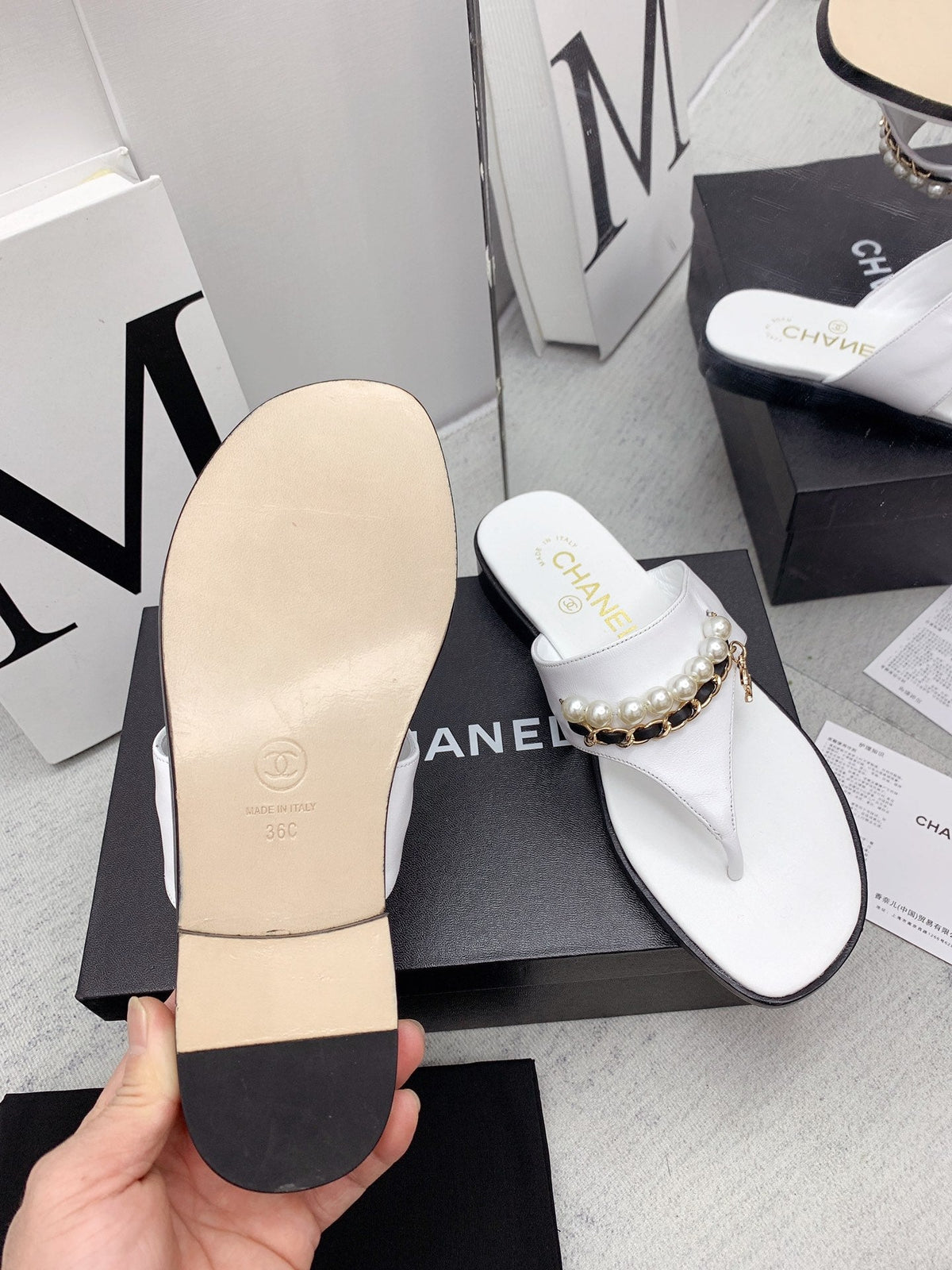 CC 26s Thong Sandals 2cm White Pearl Leather 163420