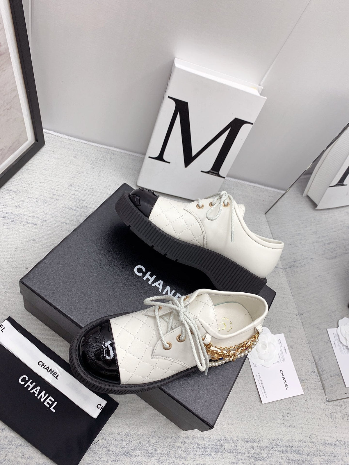 CC 26s Oxford Shoes 4cm White Black Pearl Leather 162951