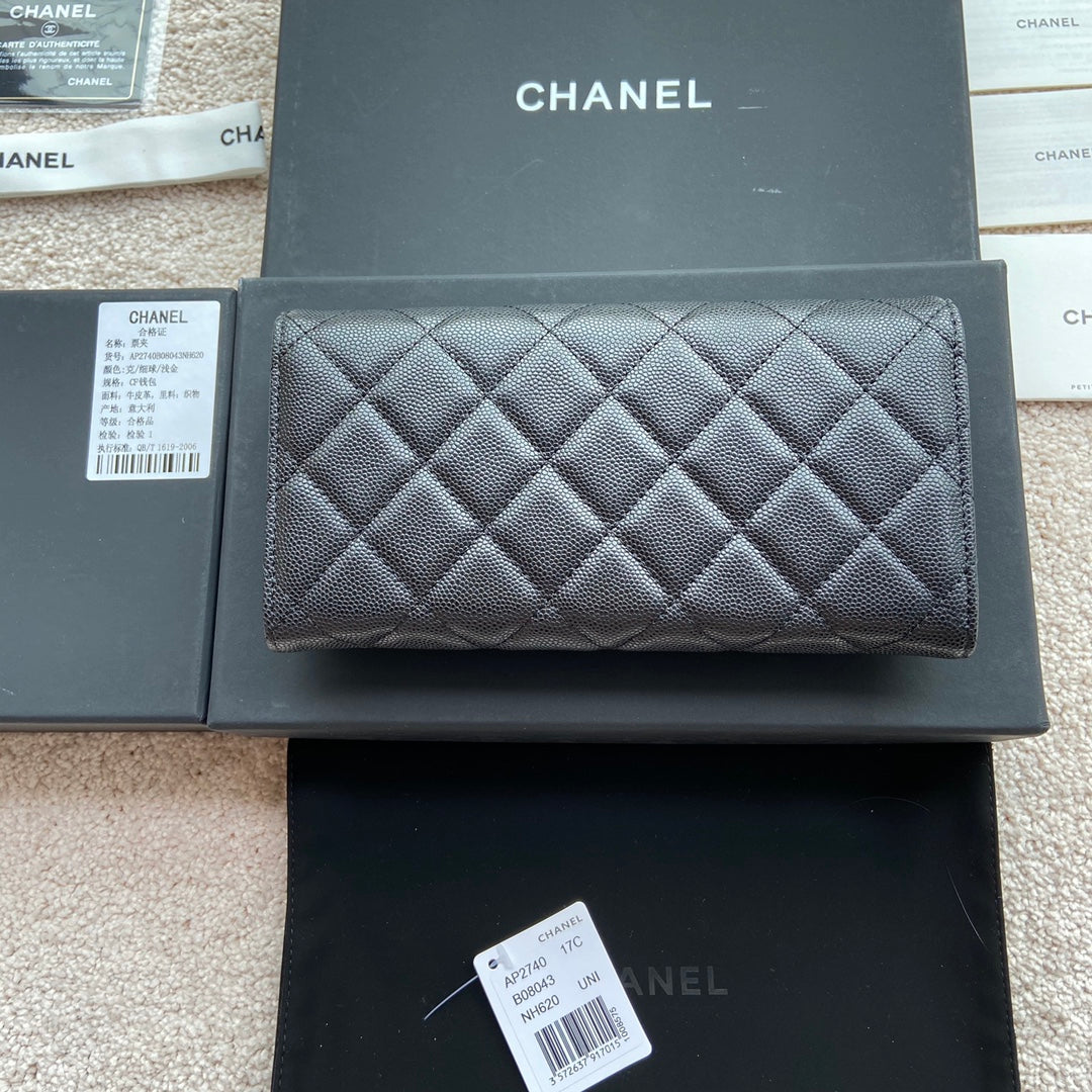 CC Classic Long Wallet 19cm Black Grained Calfskin