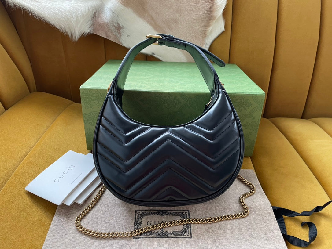 Gucci Marmont 21cm Shoulder Bag Black Leather 333535
