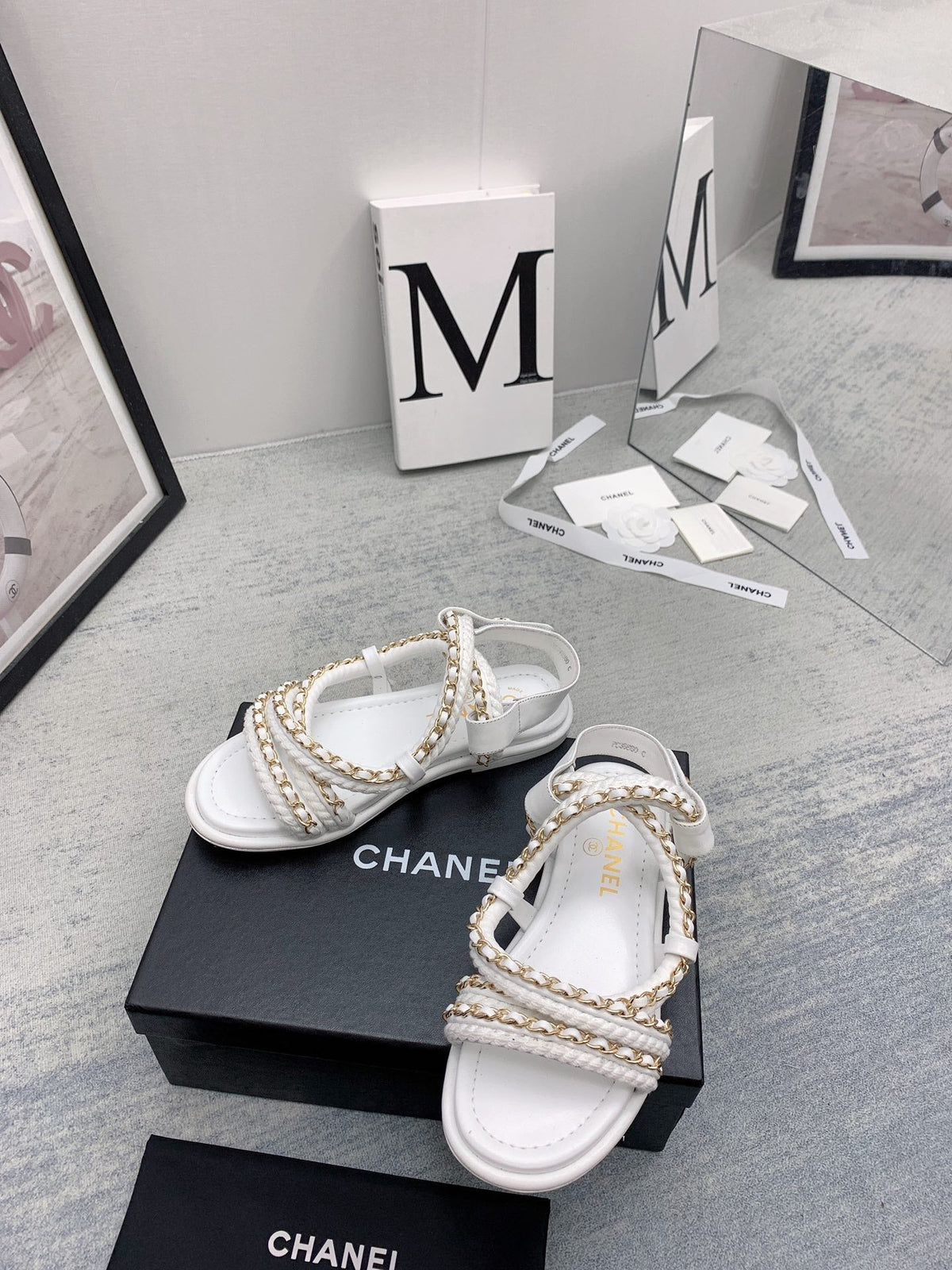 CC 26s Strappy Sandals White Gold Interlocking Chain Lambskin 160057