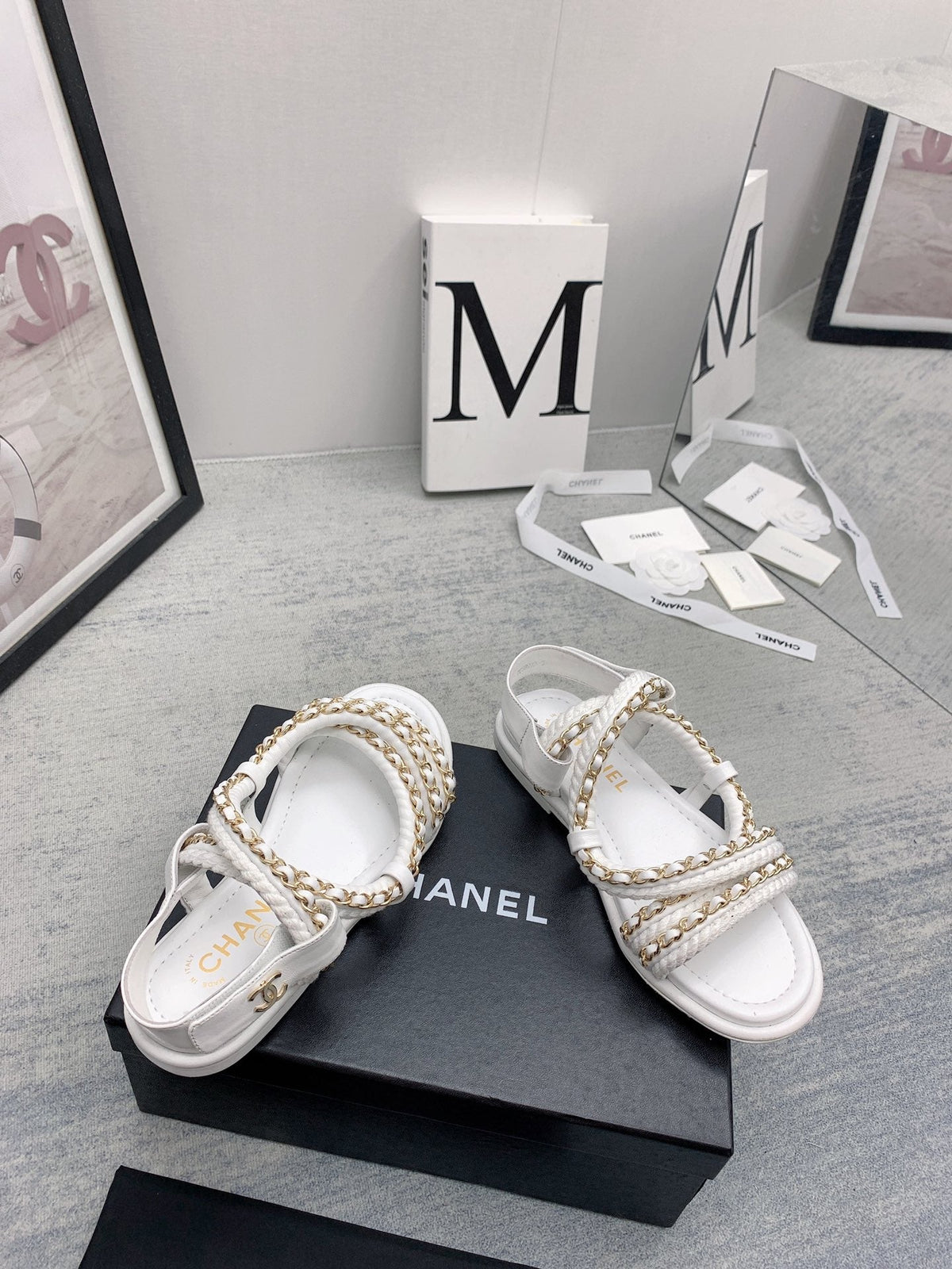 CC 26s Strappy Sandals White Gold Interlocking Chain Lambskin 160057