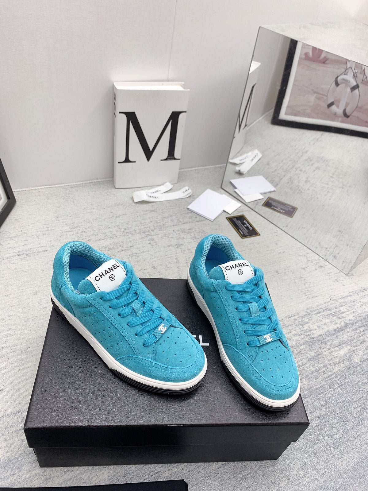 CC 26s Low Top Sneakers Blue Suede Leather 160061