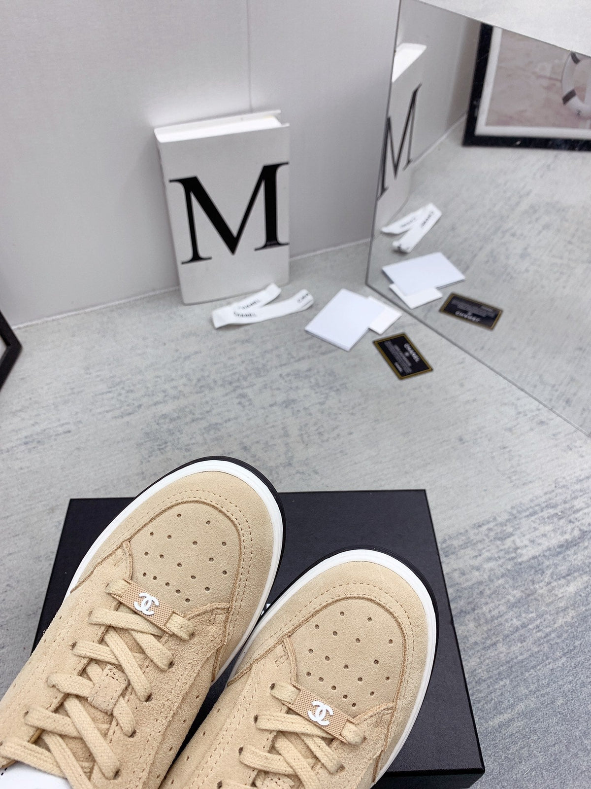 CC 26s Low Top Sneakers Beige Suede Leather 160062