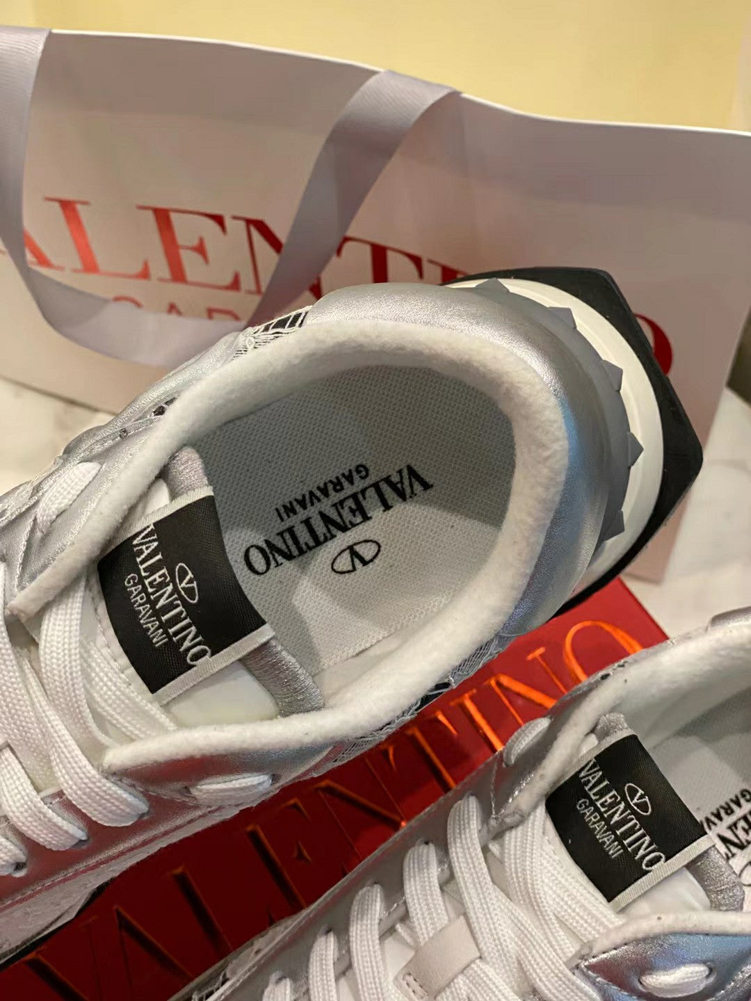 Lace And Mesh Lacerunner Sneaker In White Mix Grey 994620