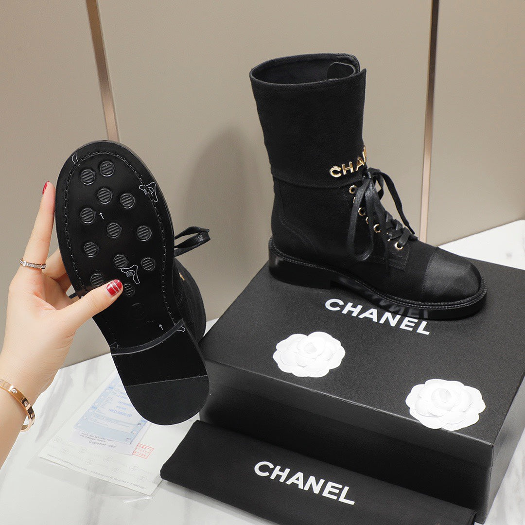 CC 26s Combat Boots Black Suede 194072