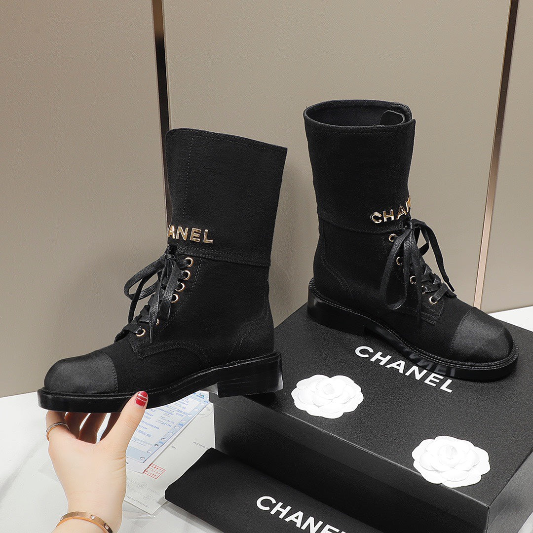CC 26s Combat Boots Black Suede 194072