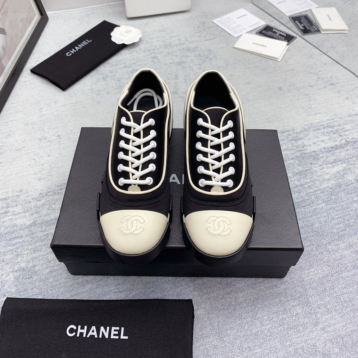 CC 26s Low Top Sneakers 4cm Black White Canvas 162989