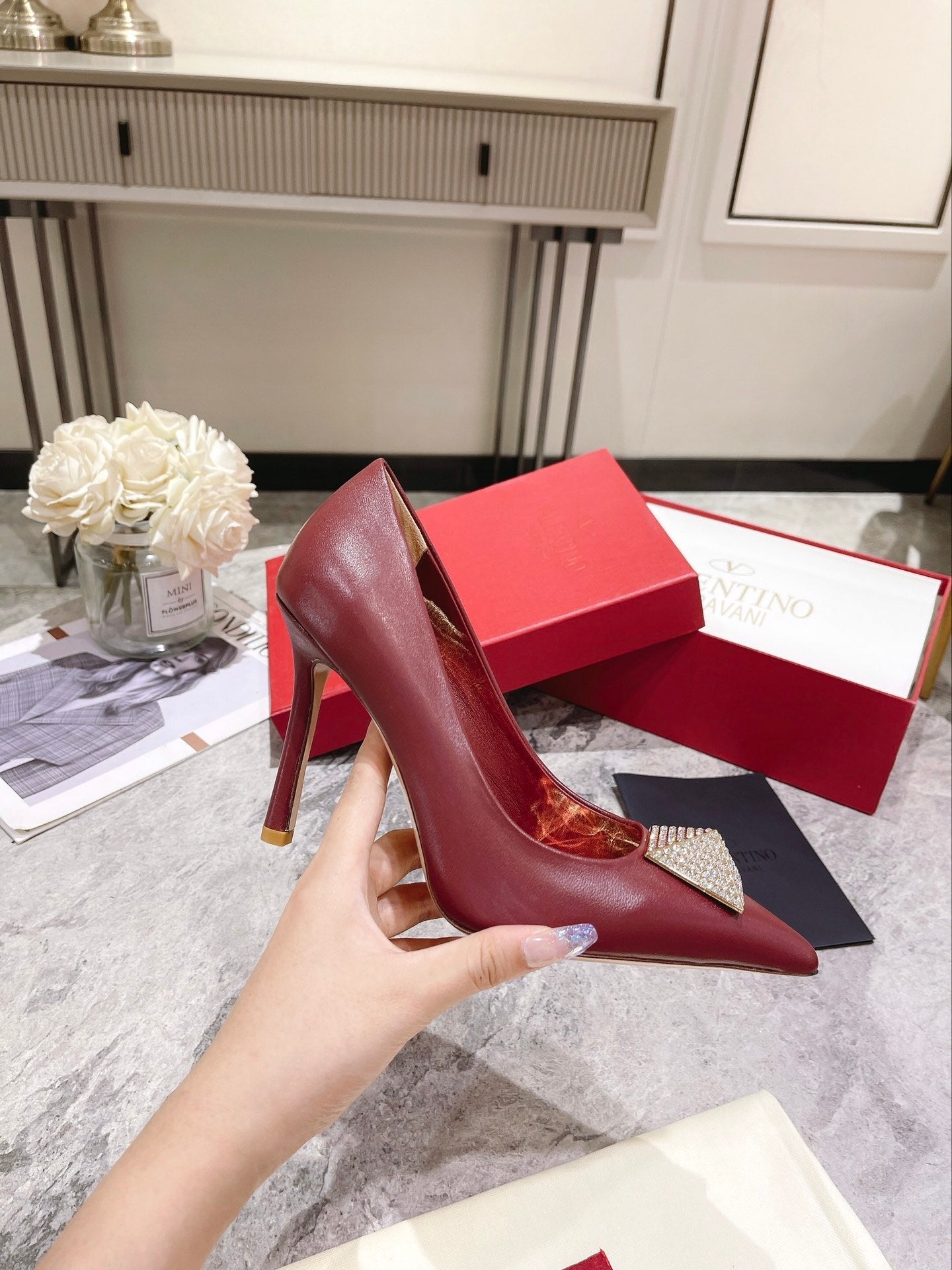 VT 25 Toe Pumps Diamond Red Sheepskin 340213