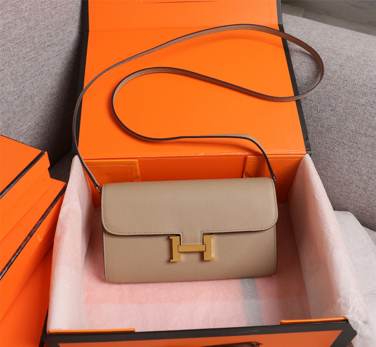 HM CONSTANCE BAGS DAKANG 20.5 BEIGE EPSOM