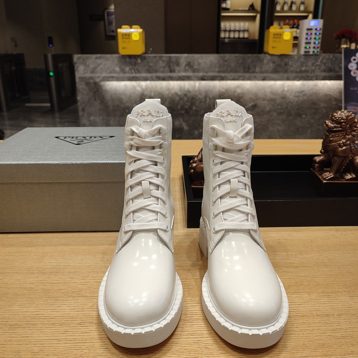 Prada 26s Combat Logo Boots 5.5cm White Patent Leather 109450