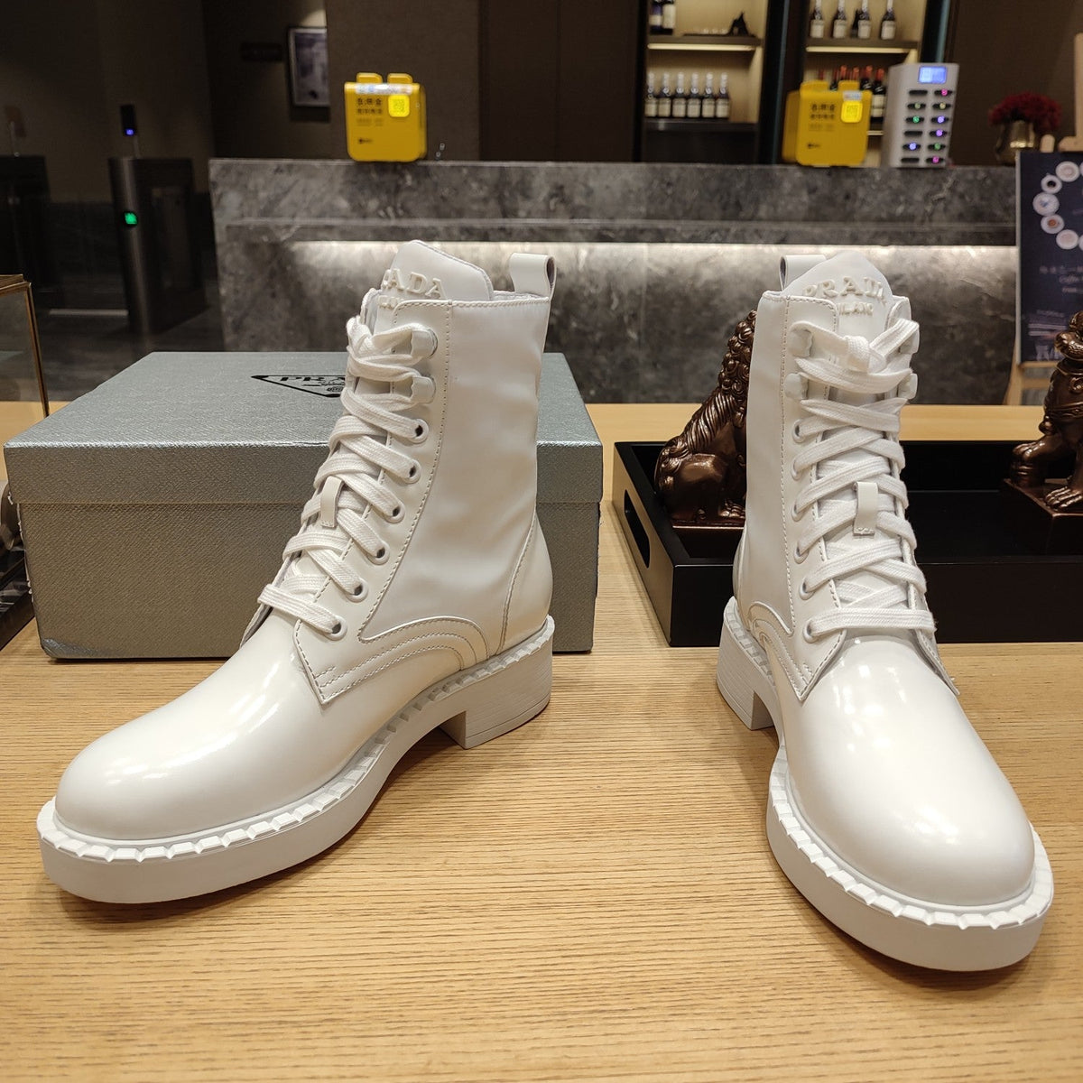Prada 26s Combat Logo Boots 5.5cm White Patent Leather 109450
