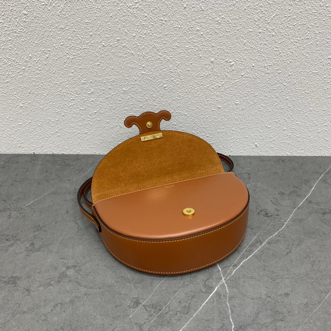 Celine Besace Cuir Bag Triomphe Brown Calfskin