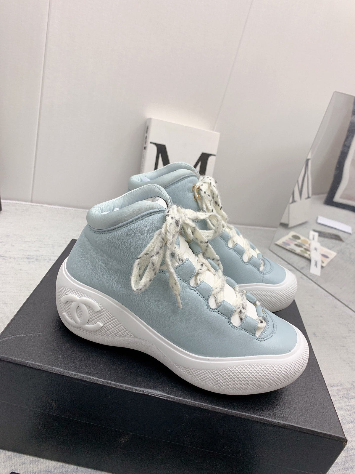 CC 26s High Top Sneakers 5cm Light Blue Leather 163044