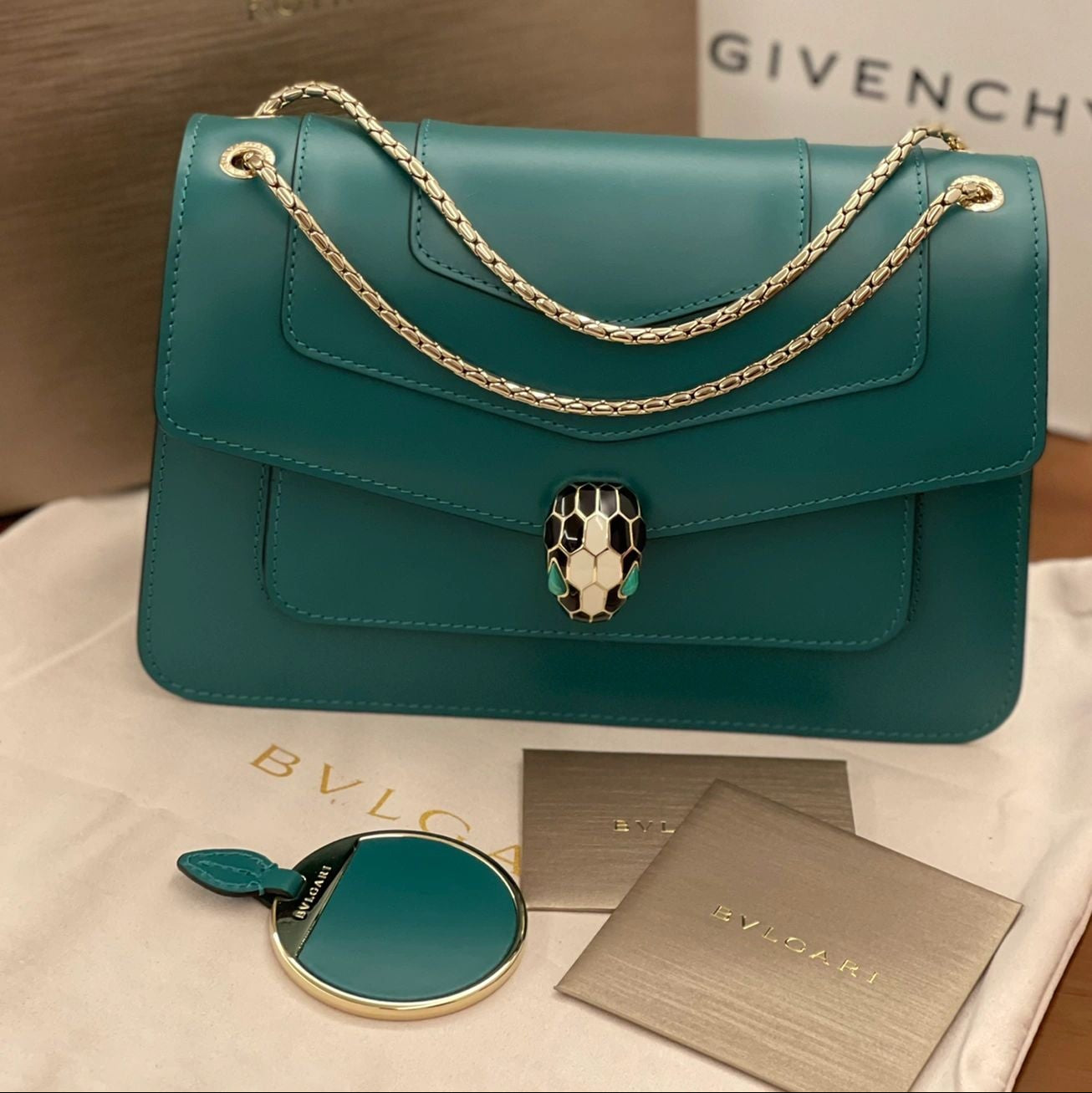 BVL Serpenti Forever Shoulder Bag 25cm Green Cowhide GHW 188644