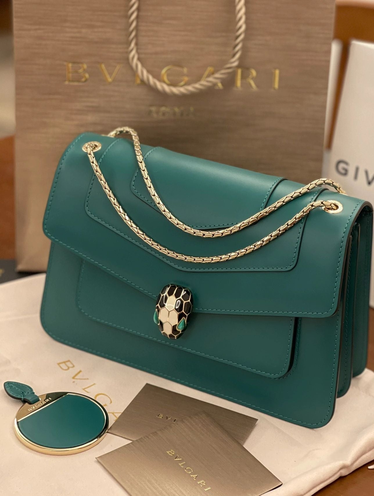 BVL Serpenti Forever Shoulder Bag 25cm Green Cowhide GHW 188644