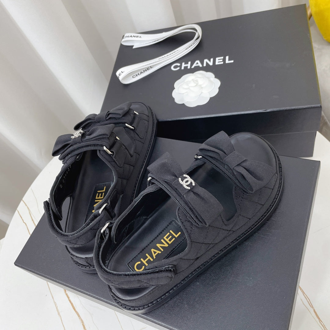 CC 26s Sandals In Black Fabric Bow Embellishment
