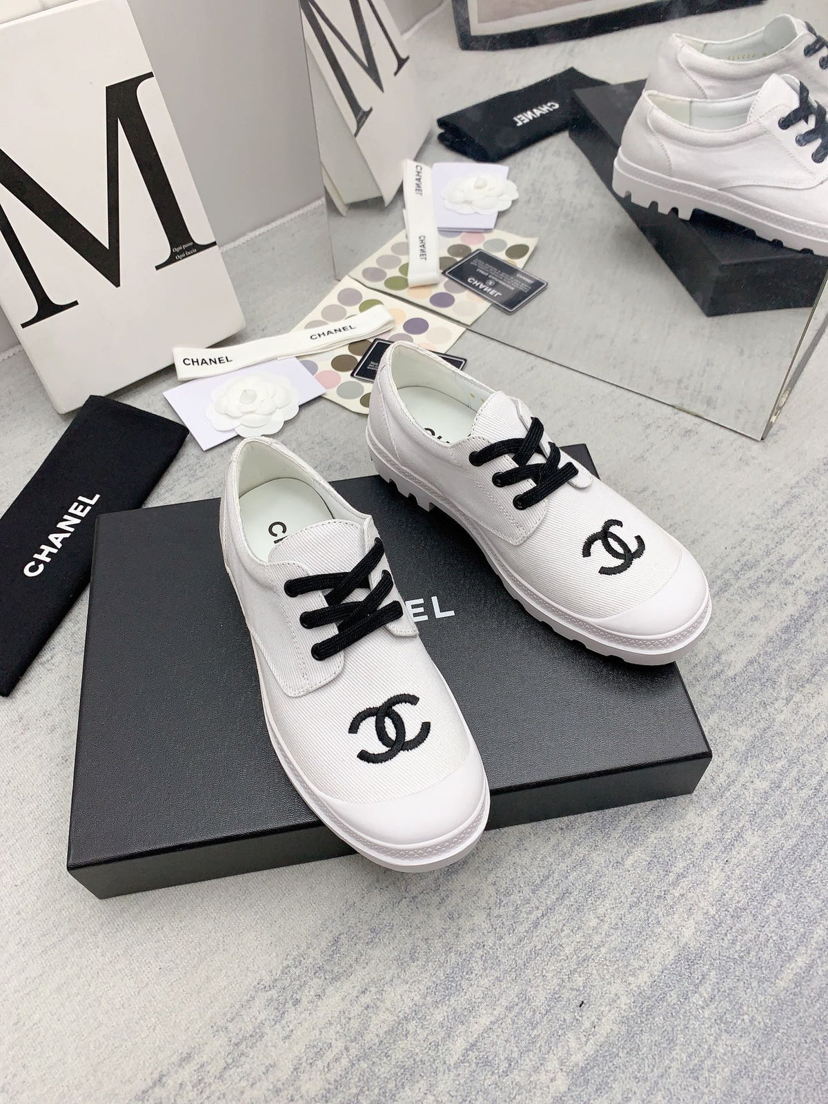CC 26s Low Top Sneakers 2cm White Black Canvas 163691