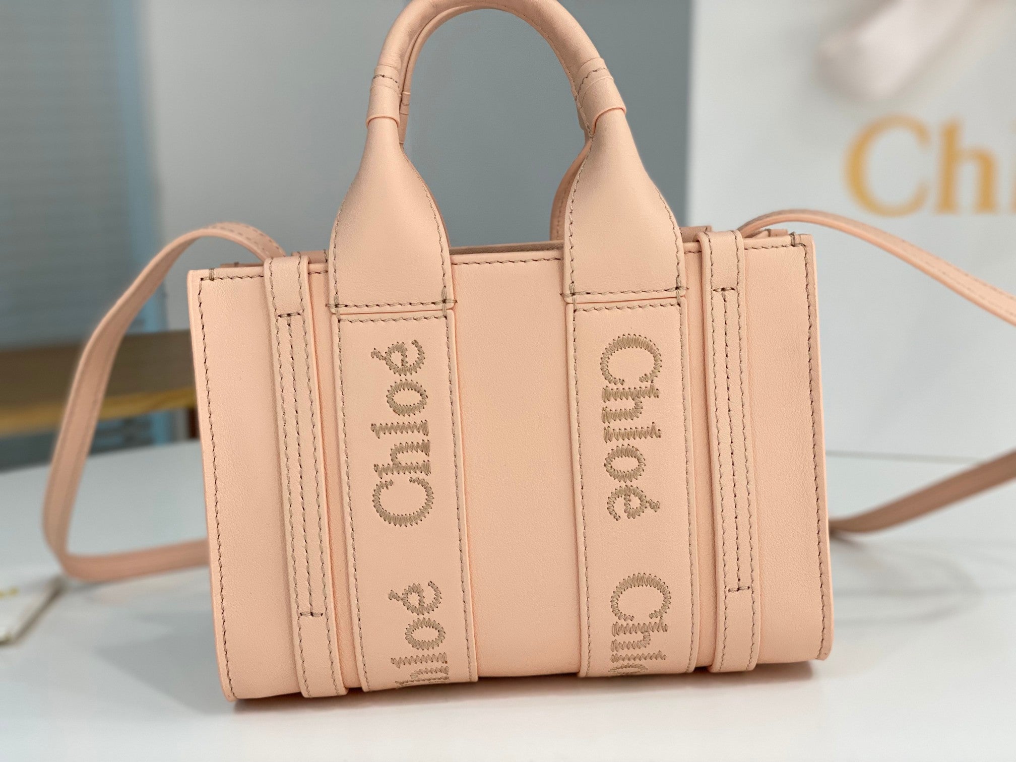 Chloé Woody mini tote bag 20cm pink calfskin