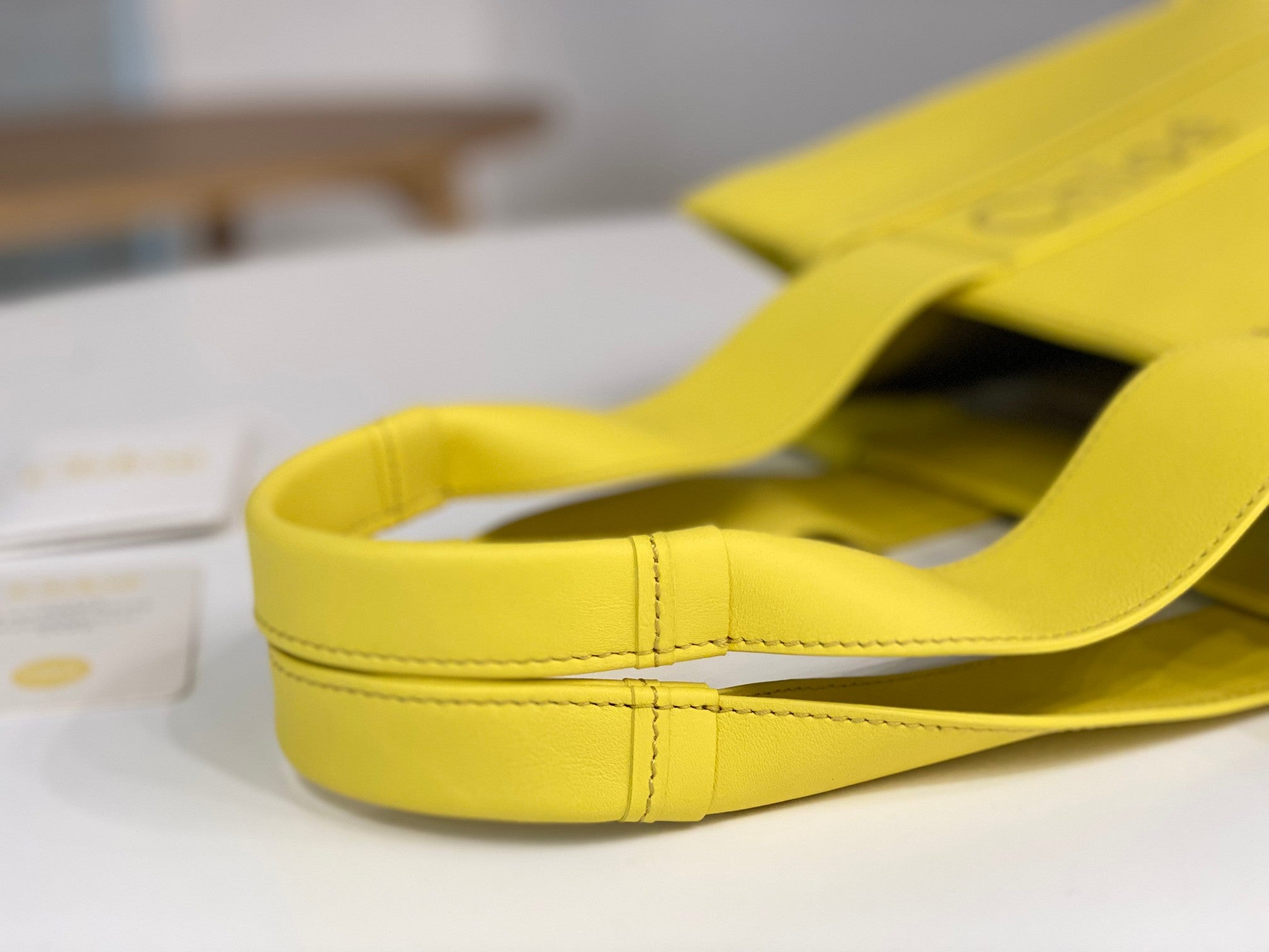 Chloé Woody tote bag 37cm yellow calfskin