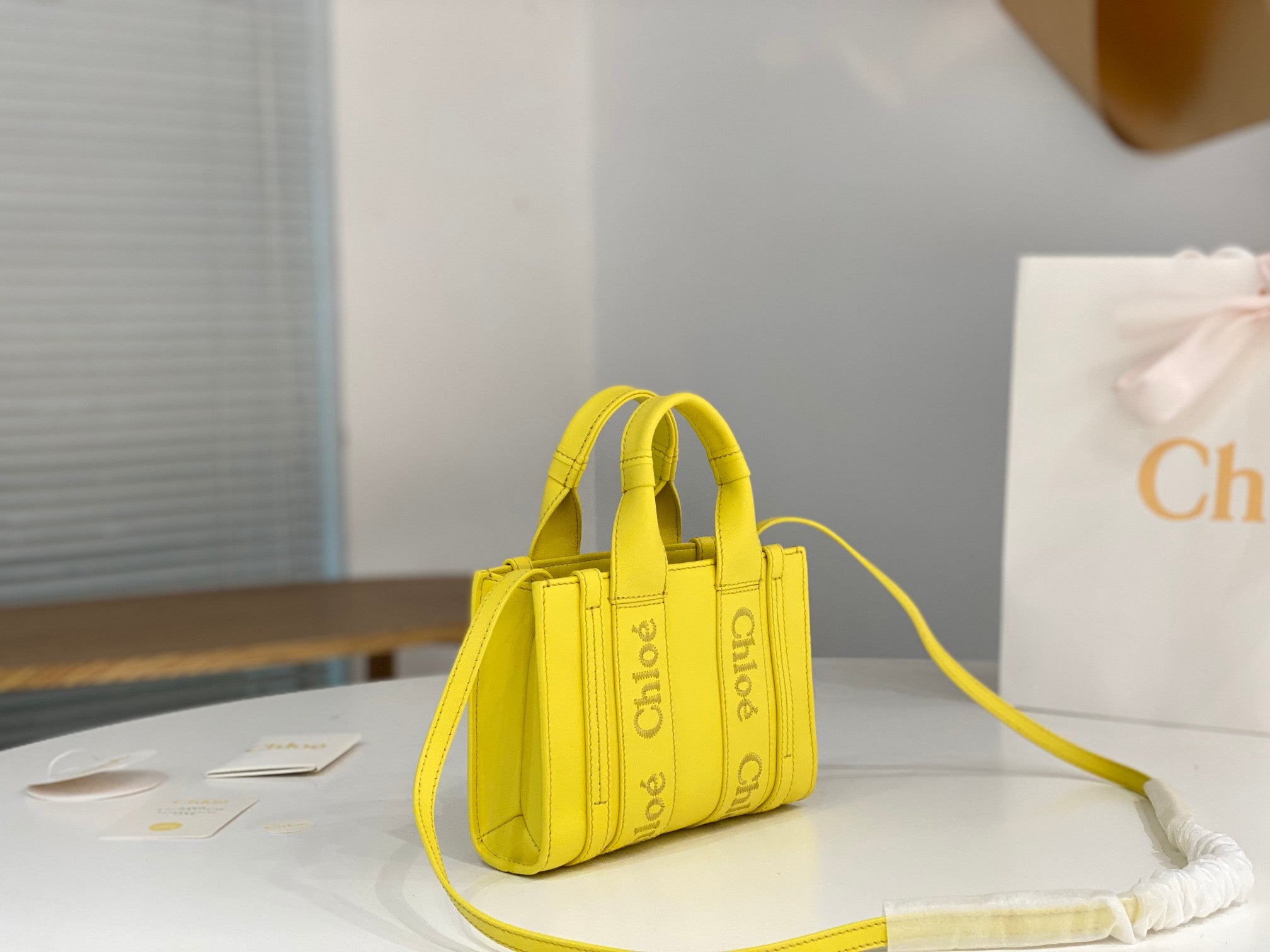 Chloé Woody mini tote bag 20cm yellow calfskin