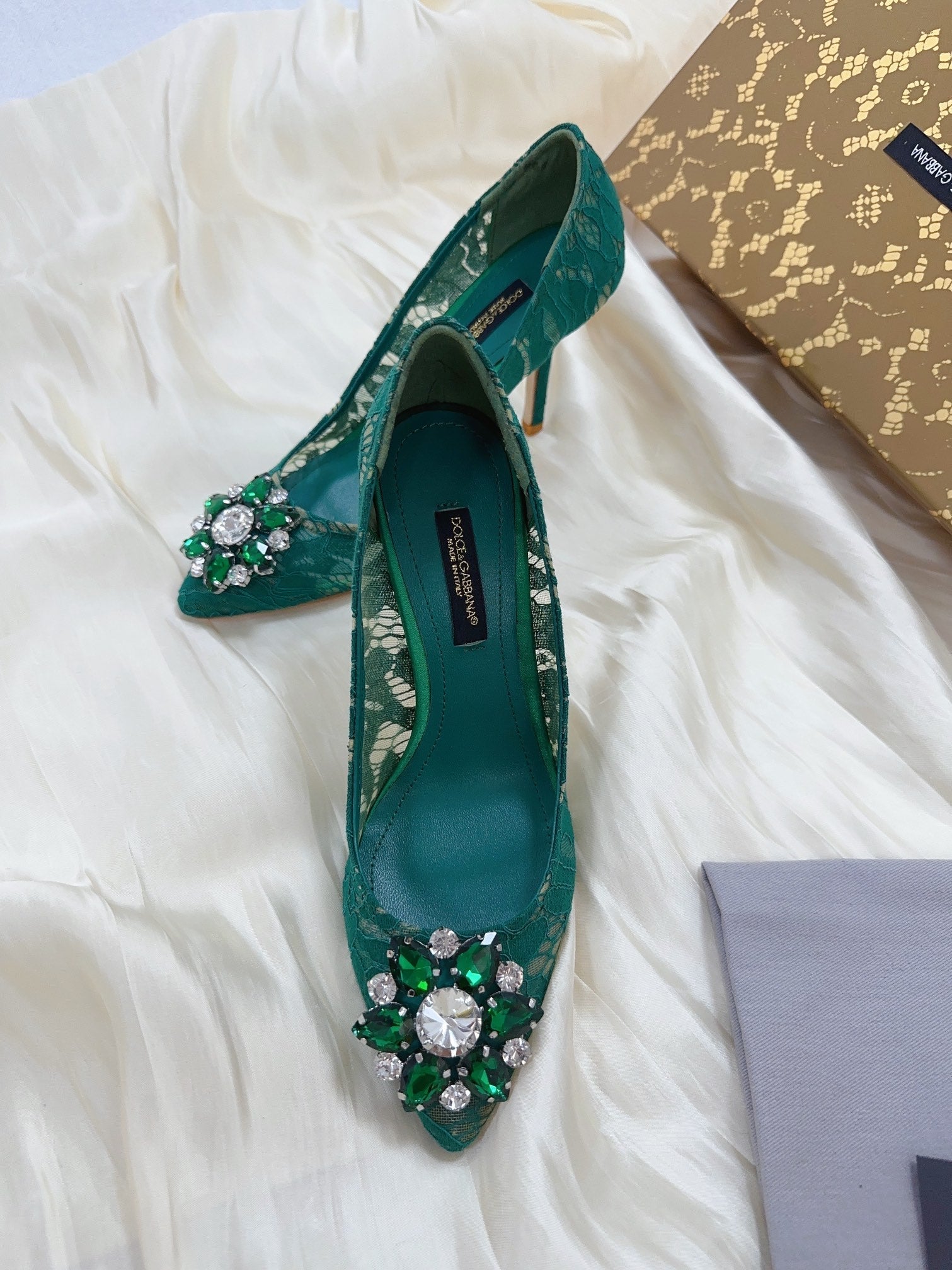 DC Floral Crystal Pumps Deep Blue-Green Genuine Leather & Lace 324774