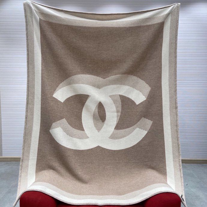 CC Blanket Large Logo Wool Cashmere