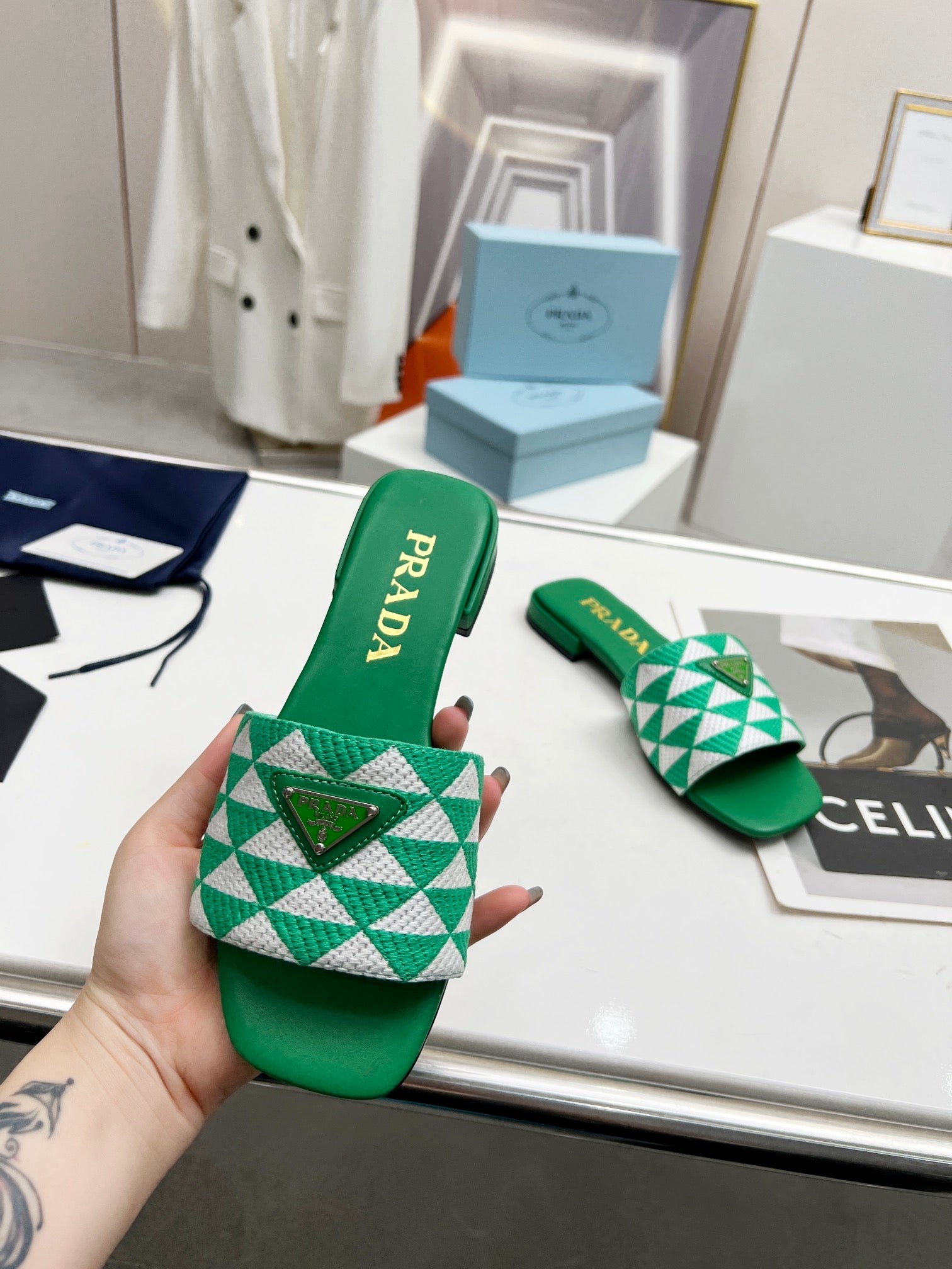 Prada 26s Enameled Metal Triangle Printed Slides Green Leather Cotton 986592