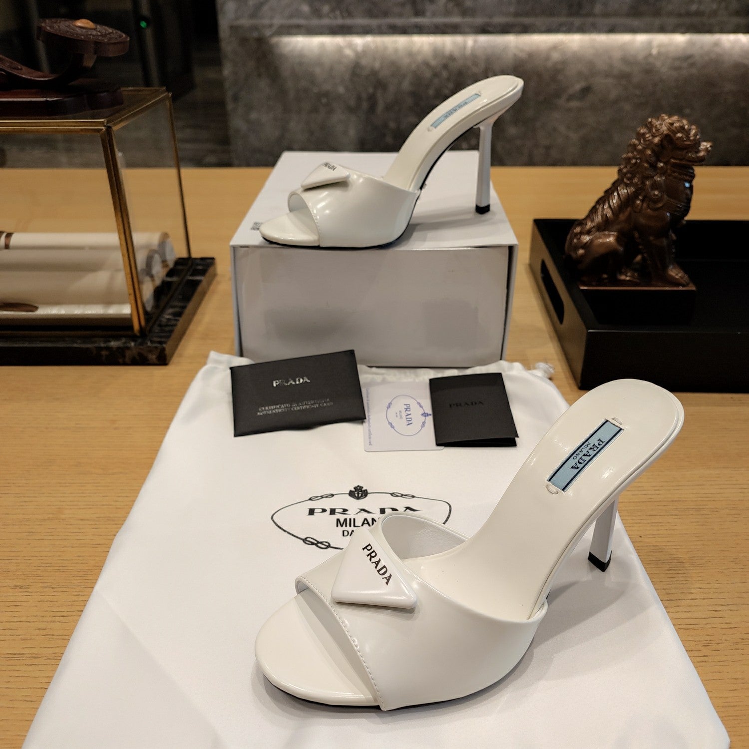 Prada 26s Open Toe Mules 100mm In Ivory White Patent Calfskin With Logo
