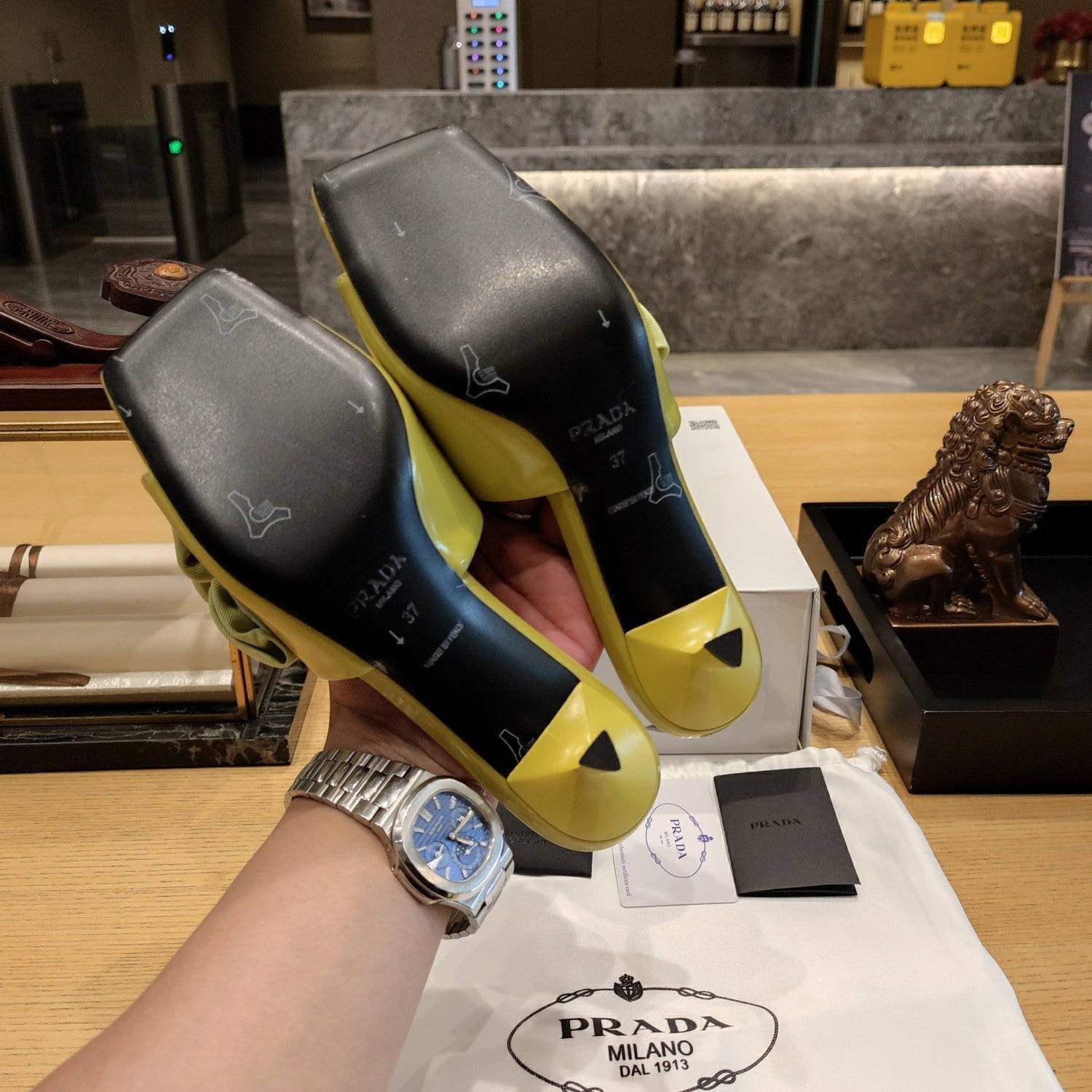 Prada 26s Open Toe Mules 45mm In Lime Yellow Patent Calfskin With Rosette
