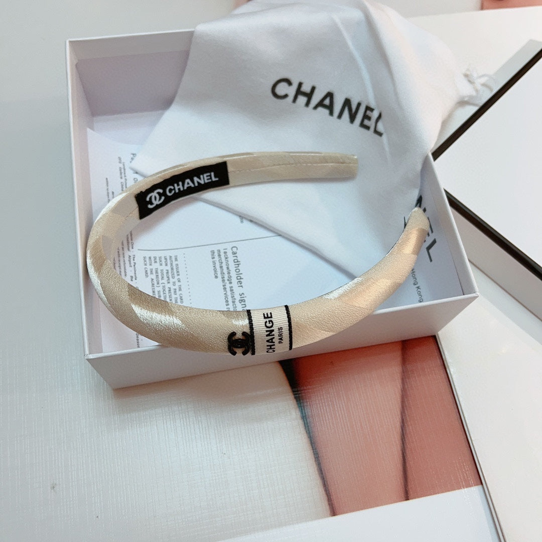 TAN BEIGE SILK HAIRBAND 876967