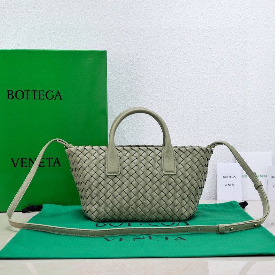 BV Mini Cabat 20cm Leather GHW