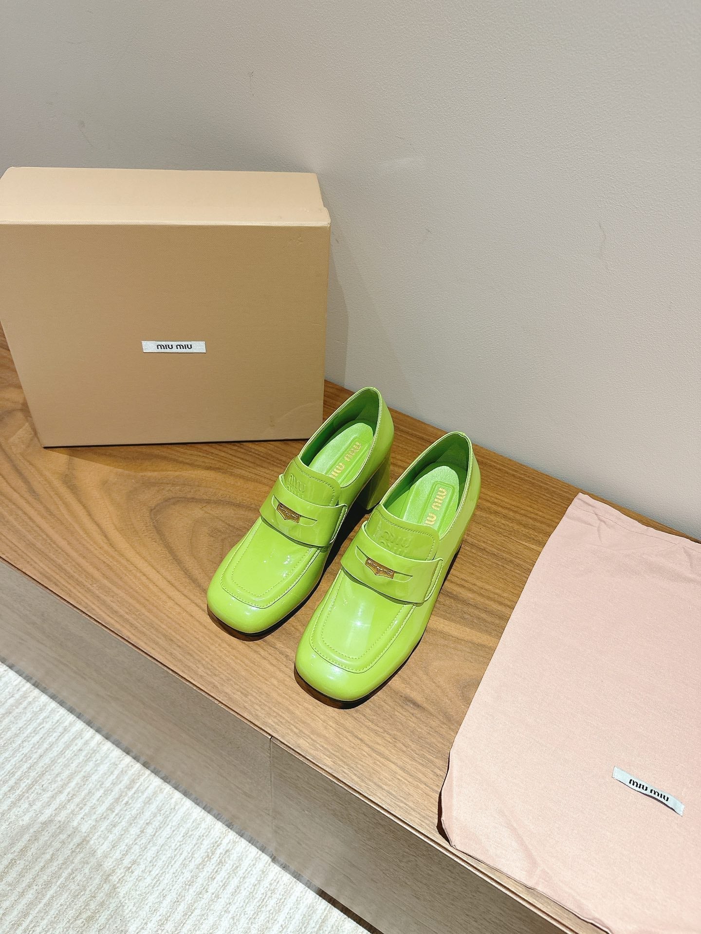 Miu 26s Heel Loafers 75mm In Green Glossy Calfskin Gold Hardware