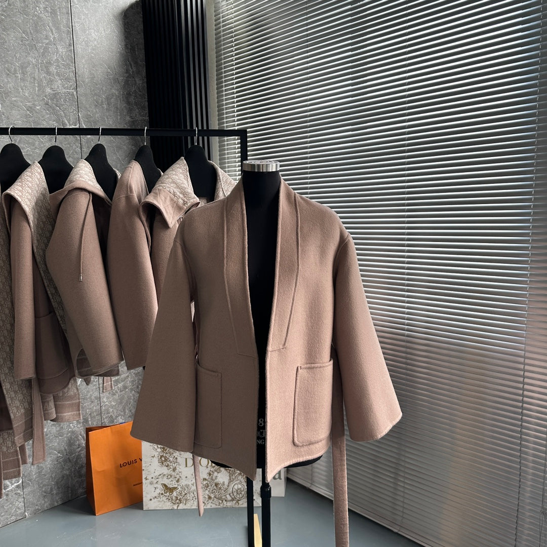 CD 26s Belted Kimono Wool Jacket Beige Cashmere Wool 429308