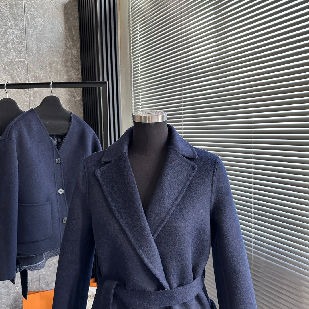 CD 26s Belted Short Wool Coat Navy Blue Cashmere Wool 429352