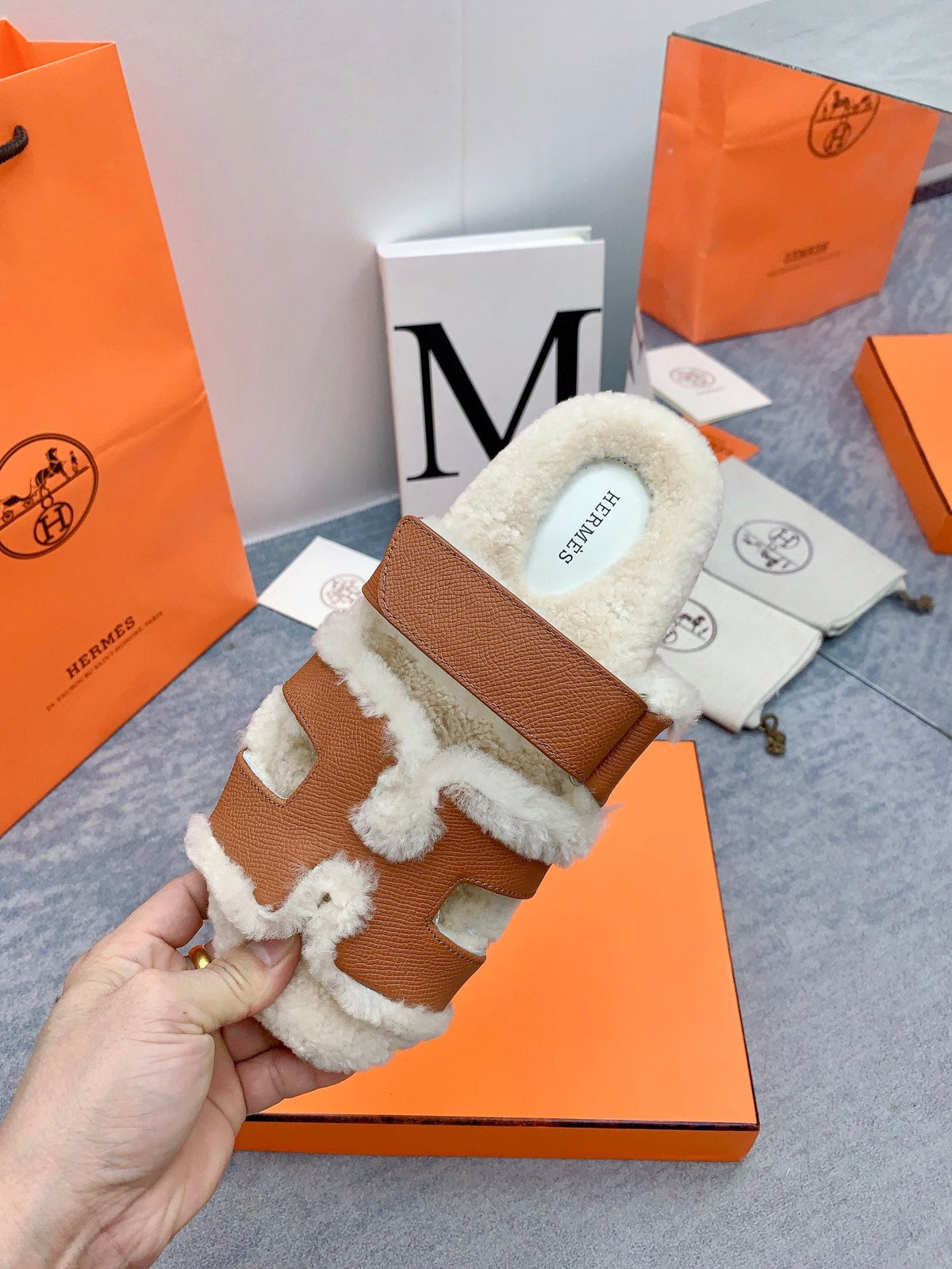 HM 26s Chypre Sandals Gold Leather Shearling 160915